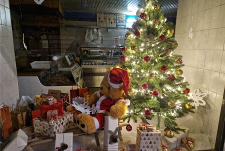 2. mesto jaslice- Kmečka mesnica-2